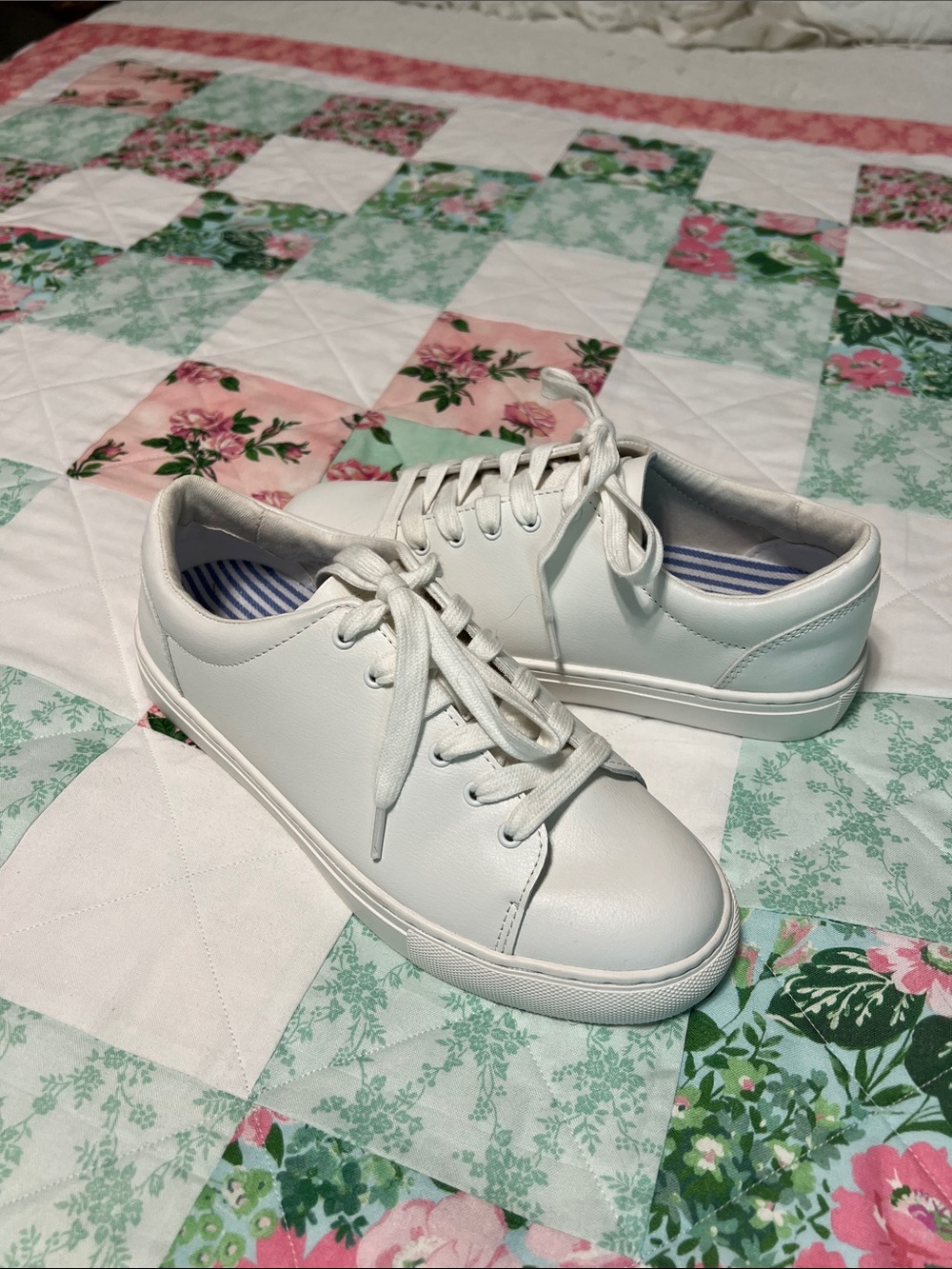 J. Crew Classic White Women's Lace-Up Sneakers